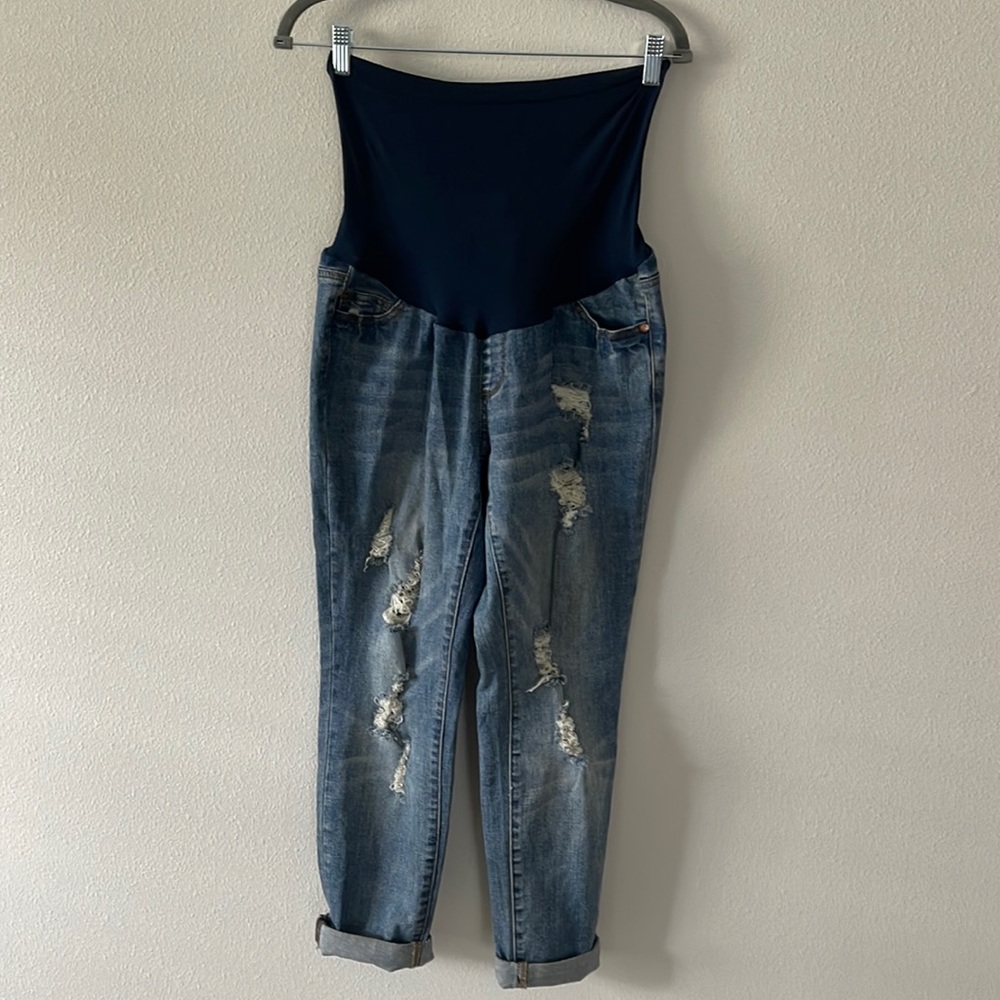 Maternity  Distressed Jeans by Luxe Essentials Sz 10